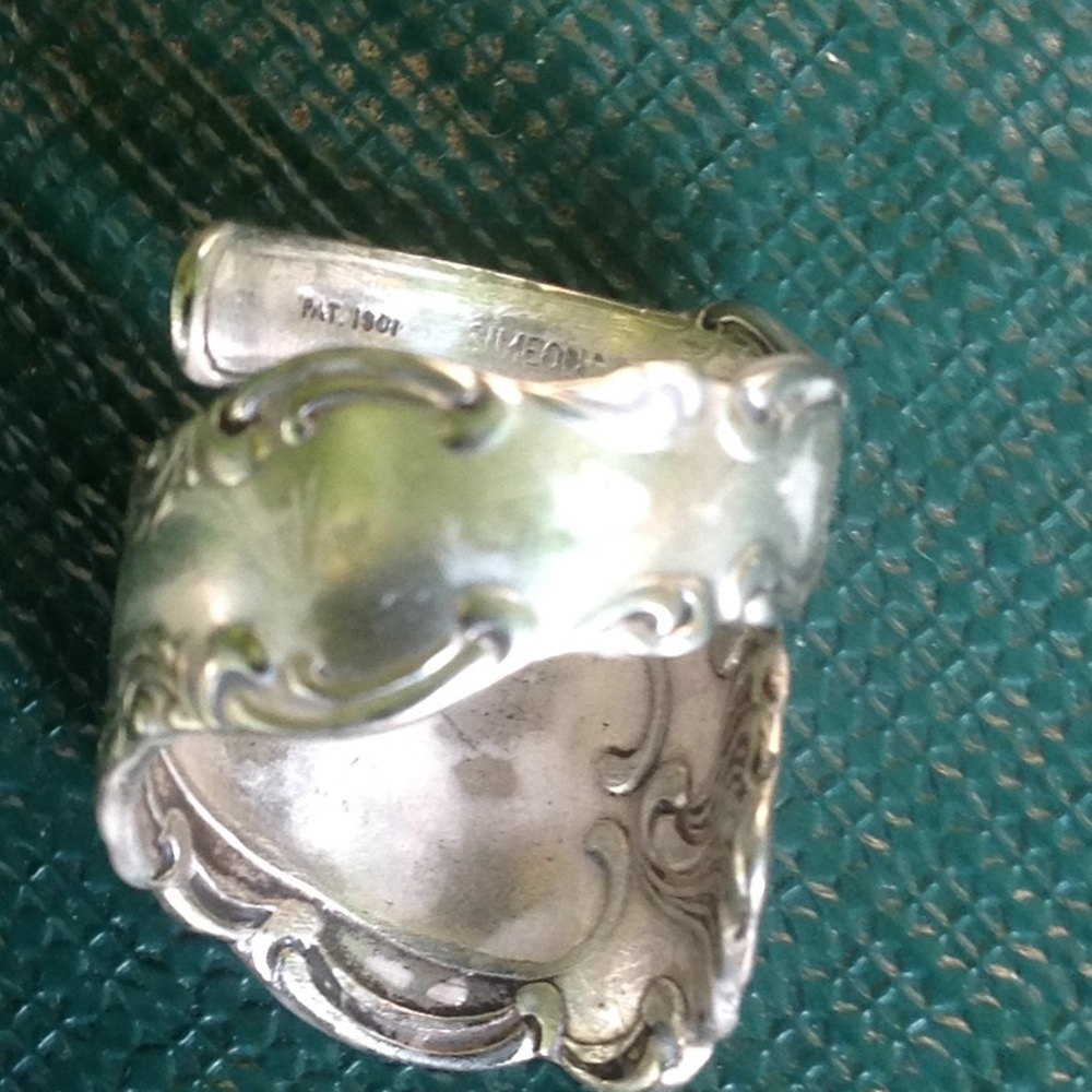 M Monogrammed Silverware Ring. - image 5